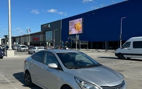 Hyundai Solaris II рестайлинг, 2014 год, 990 000 рублей, 9 фотография
