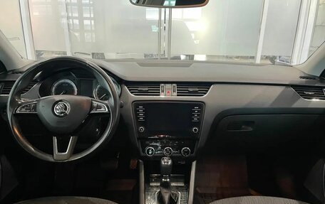 Skoda Octavia, 2017 год, 2 035 000 рублей, 5 фотография