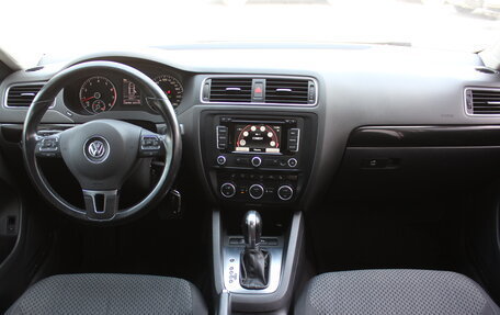 Volkswagen Jetta VI, 2012 год, 875 000 рублей, 7 фотография