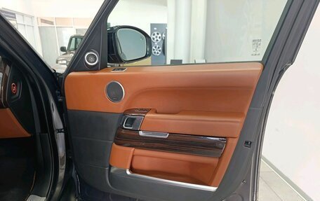 Land Rover Range Rover IV рестайлинг, 2014 год, 3 490 000 рублей, 16 фотография