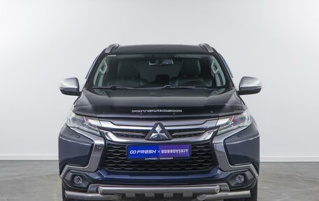 Mitsubishi Pajero Sport III рестайлинг, 2016 год, 2 228 950 рублей, 3 фотография