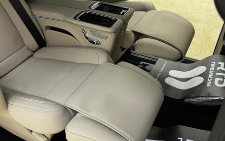 Mercedes-Benz V-Класс, 2025 год, 14 300 000 рублей, 23 фотография