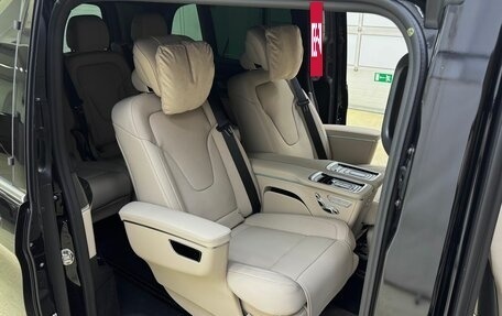 Mercedes-Benz V-Класс, 2025 год, 14 300 000 рублей, 28 фотография