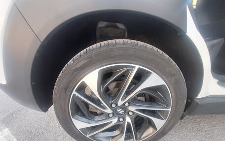 Hyundai Tucson III, 2019 год, 2 400 000 рублей, 15 фотография