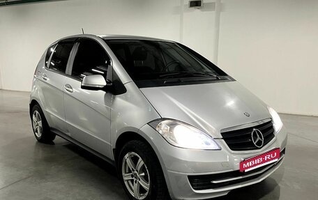 Mercedes-Benz A-Класс, 2012 год, 649 000 рублей, 2 фотография