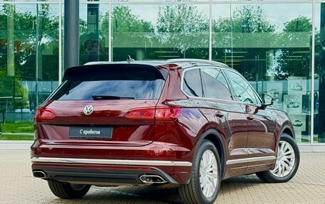 Volkswagen Touareg III, 2019 год, 4 850 000 рублей, 5 фотография