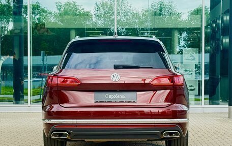 Volkswagen Touareg III, 2019 год, 4 850 000 рублей, 4 фотография