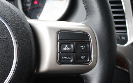 Jeep Grand Cherokee, 2012 год, 1 800 000 рублей, 11 фотография