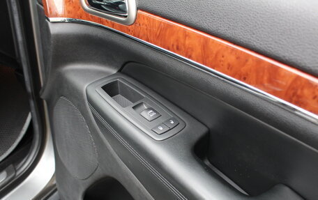 Jeep Grand Cherokee, 2012 год, 1 800 000 рублей, 26 фотография