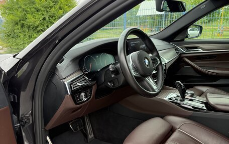 BMW 5 серия, 2018 год, 4 950 000 рублей, 8 фотография