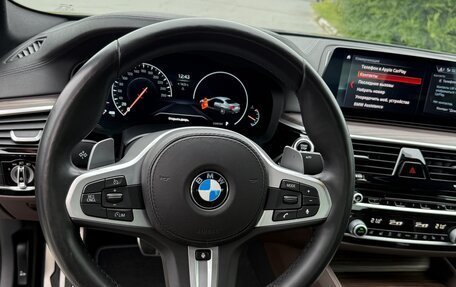 BMW 5 серия, 2018 год, 4 950 000 рублей, 20 фотография