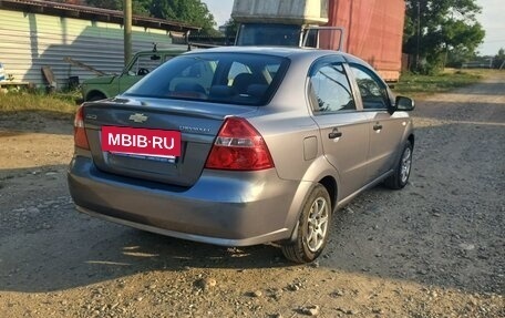 Chevrolet Aveo III, 2010 год, 599 999 рублей, 4 фотография