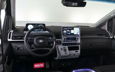 Hyundai Staria, 2025 год, 7 384 500 рублей, 8 фотография