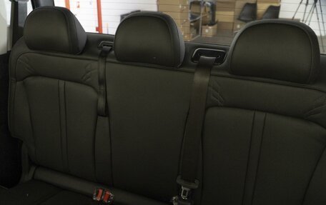 Hyundai Staria, 2025 год, 7 384 500 рублей, 14 фотография