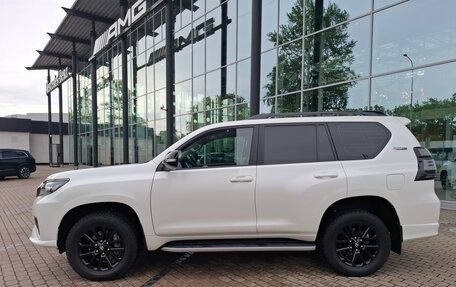 Toyota Land Cruiser Prado 150 рестайлинг 2, 2021 год, 7 470 000 рублей, 5 фотография