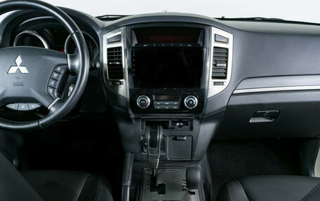 Mitsubishi Pajero IV, 2021 год, 3 850 000 рублей, 11 фотография