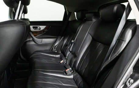Infiniti QX70, 2016 год, 2 449 700 рублей, 10 фотография