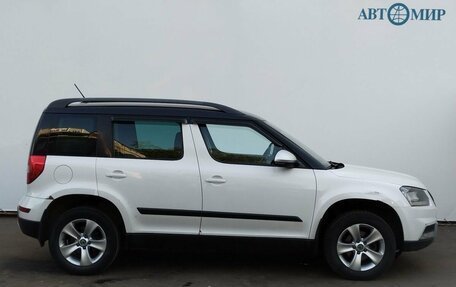 Skoda Yeti I рестайлинг, 2014 год, 1 005 000 рублей, 4 фотография