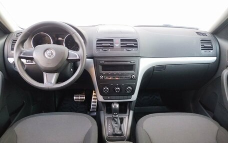 Skoda Yeti I рестайлинг, 2014 год, 1 005 000 рублей, 12 фотография