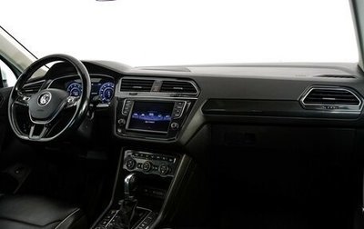 Volkswagen Tiguan II, 2017 год, 2 049 000 рублей, 1 фотография