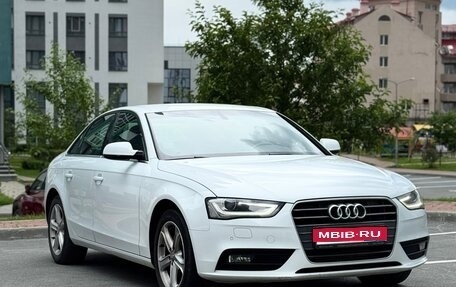 Audi A4, 2013 год, 1 320 000 рублей, 1 фотография