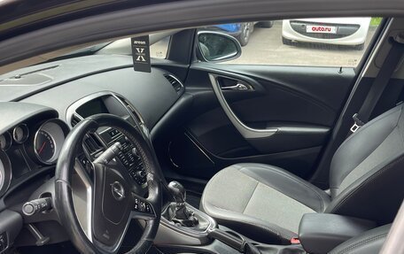 Opel Astra J, 2012 год, 780 000 рублей, 7 фотография