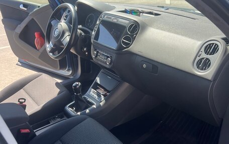 Volkswagen Tiguan I, 2011 год, 1 100 000 рублей, 15 фотография
