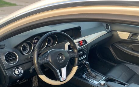 Mercedes-Benz C-Класс, 2012 год, 1 700 000 рублей, 9 фотография