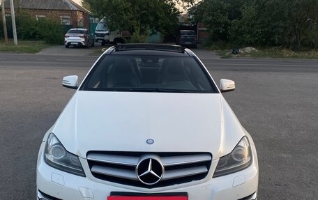 Mercedes-Benz C-Класс, 2012 год, 1 700 000 рублей, 8 фотография