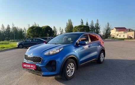 KIA Sportage IV рестайлинг, 2019 год, 1 600 000 рублей, 4 фотография