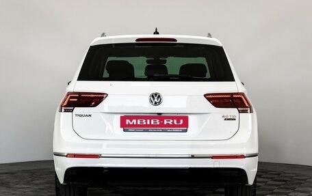 Volkswagen Tiguan II, 2017 год, 2 049 000 рублей, 9 фотография