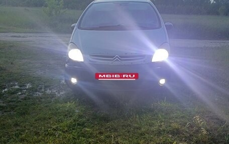 Citroen Xsara Picasso, 2003 год, 300 000 рублей, 3 фотография