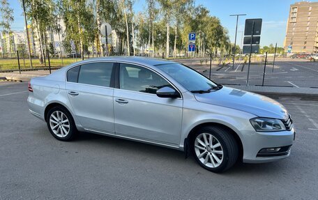Volkswagen Passat B7, 2011 год, 970 000 рублей, 6 фотография