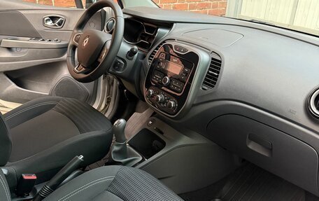 Renault Kaptur I рестайлинг, 2018 год, 1 700 000 рублей, 9 фотография
