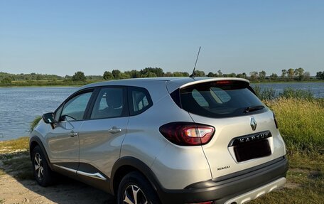 Renault Kaptur I рестайлинг, 2018 год, 1 700 000 рублей, 7 фотография