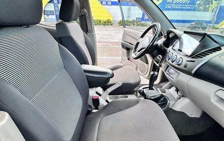 Mitsubishi L200 IV рестайлинг, 2007 год, 1 500 000 рублей, 20 фотография