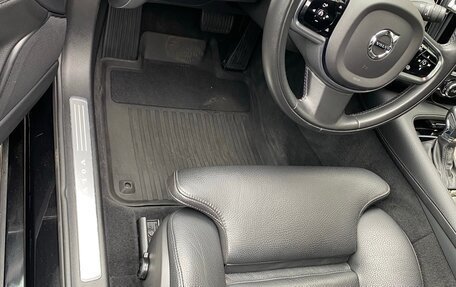 Volvo S90 II рестайлинг, 2021 год, 3 590 000 рублей, 8 фотография