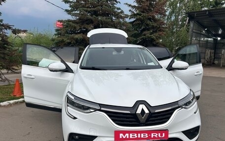 Renault Arkana I, 2019 год, 2 400 000 рублей, 2 фотография