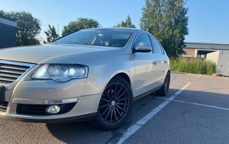 Volkswagen Passat B6, 2010 год, 995 000 рублей, 2 фотография