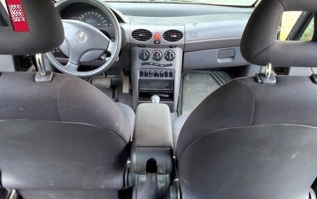 Mercedes-Benz A-Класс, 2000 год, 305 000 рублей, 14 фотография