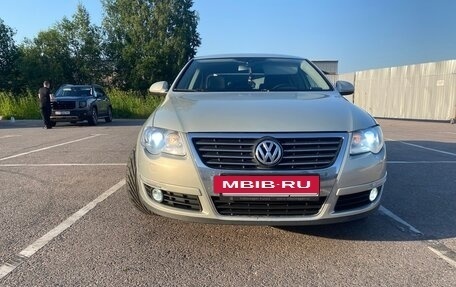 Volkswagen Passat B6, 2010 год, 995 000 рублей, 4 фотография