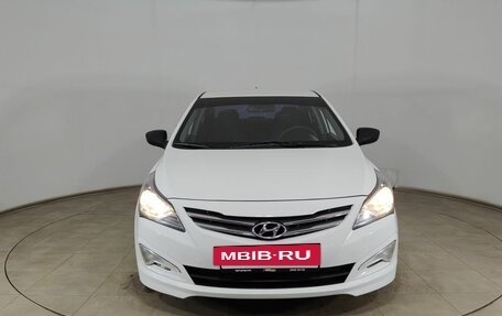 Hyundai Solaris II рестайлинг, 2015 год, 899 000 рублей, 2 фотография