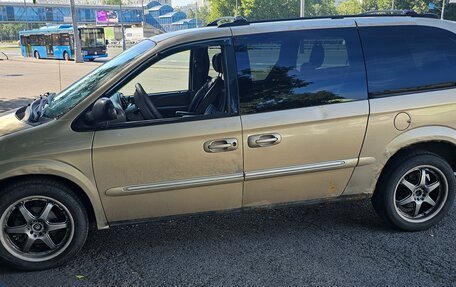 Dodge Caravan IV, 2001 год, 400 000 рублей, 3 фотография