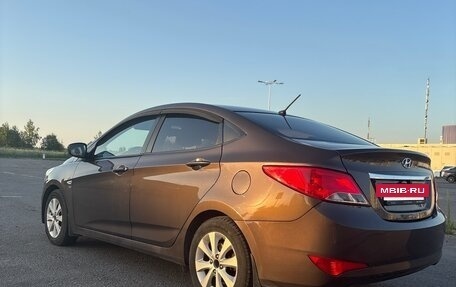 Hyundai Solaris II рестайлинг, 2016 год, 1 030 000 рублей, 3 фотография