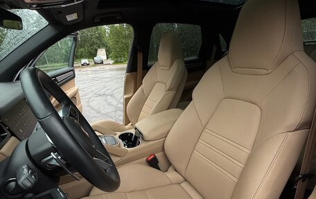 Porsche Cayenne III, 2023 год, 11 500 000 рублей, 16 фотография
