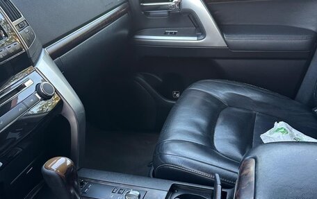 Toyota Land Cruiser 200, 2012 год, 3 300 000 рублей, 10 фотография