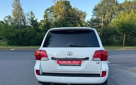 Toyota Land Cruiser 200, 2012 год, 3 300 000 рублей, 7 фотография