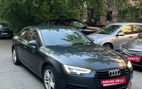 Audi A4, 2019 год, 2 390 000 рублей, 2 фотография