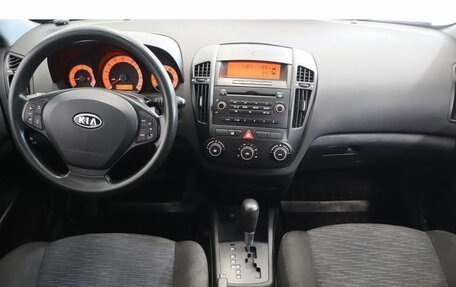 KIA cee'd I рестайлинг, 2008 год, 500 000 рублей, 9 фотография