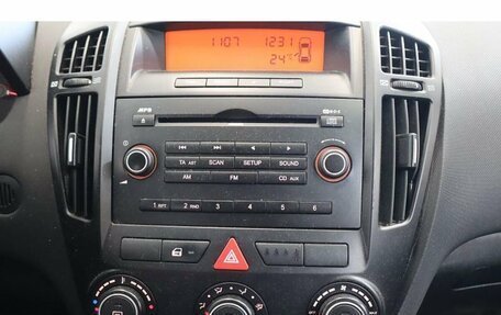 KIA cee'd I рестайлинг, 2008 год, 500 000 рублей, 10 фотография